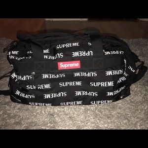 Authentic Supreme 3M Reflective Repeat Duffle Bag